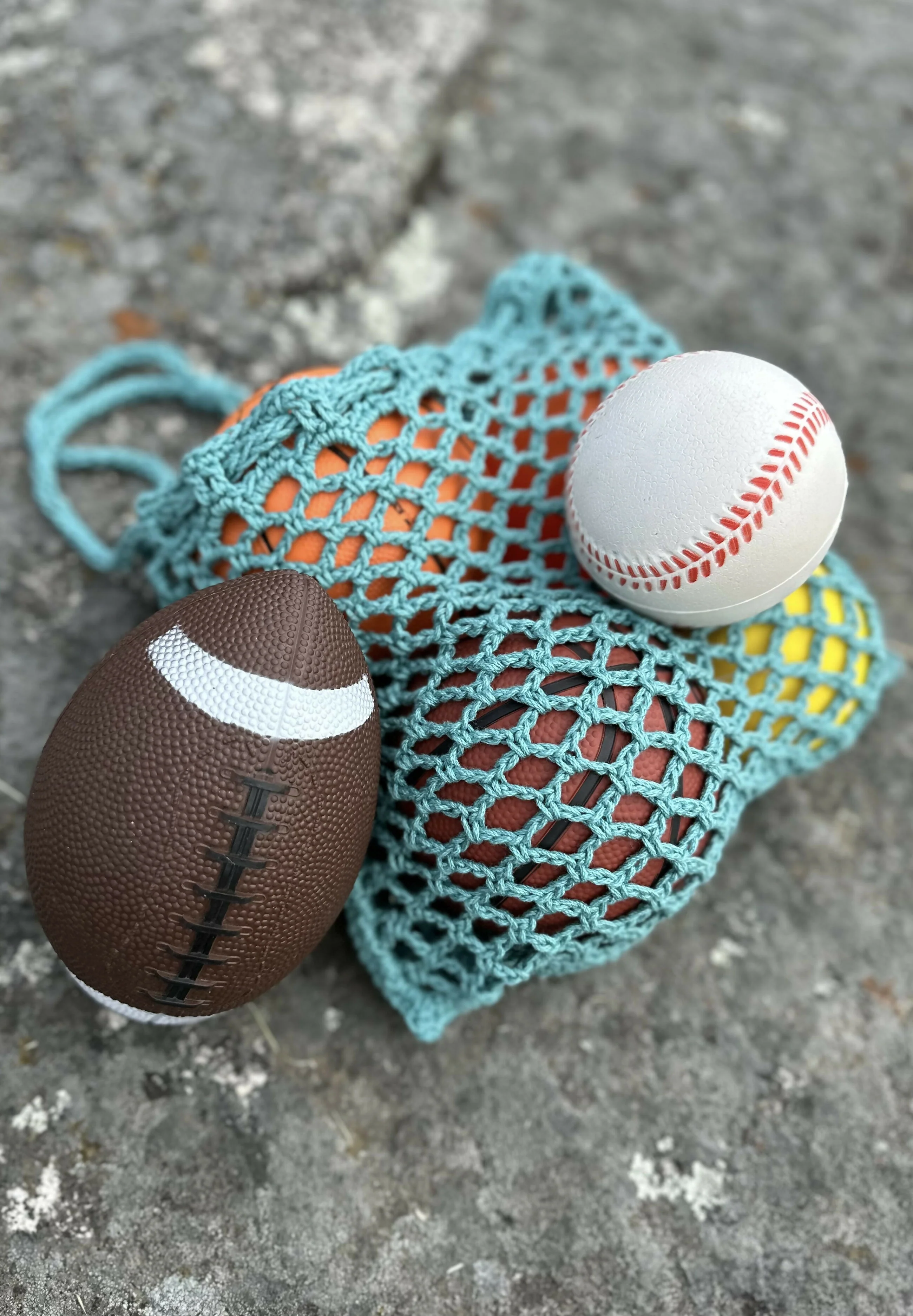 Medium Mesh Produce Book Ball Bag (Crochet) - Image 6
